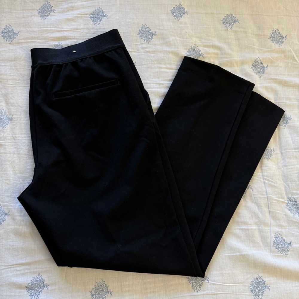 H&M Black Trousers with Belt Loops and Flat Front Size 8